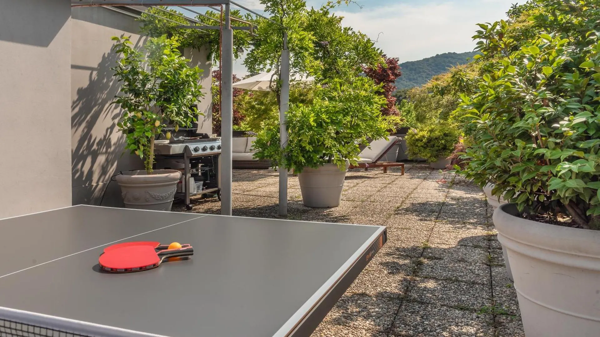 Lake Como Design Apartment Cernobbio 0*,  Italia