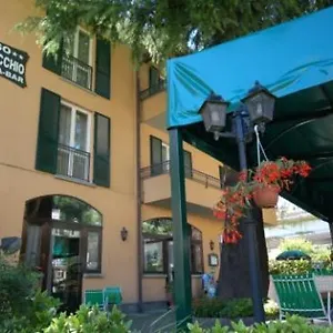 Ponte Vecchio Hotel