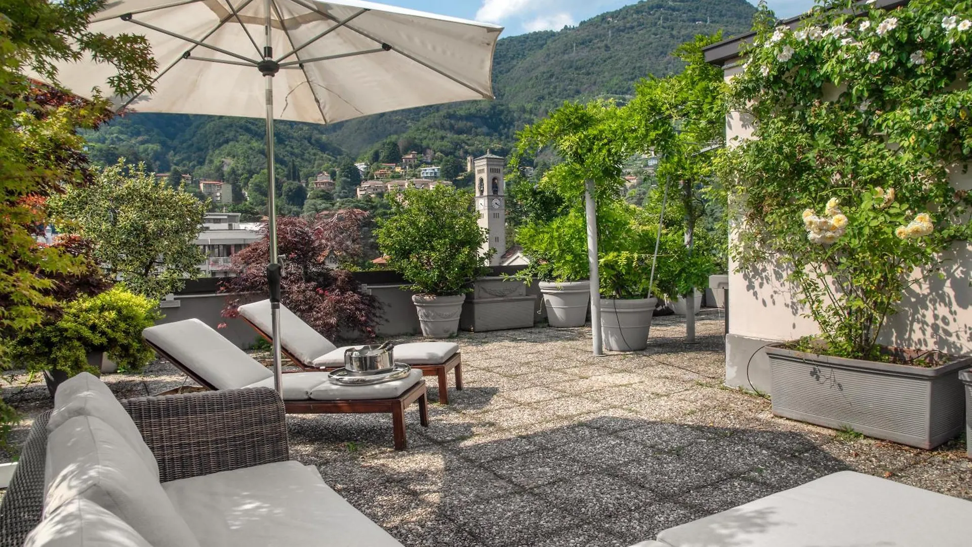 Lake Como Design Apartment Cernobbio